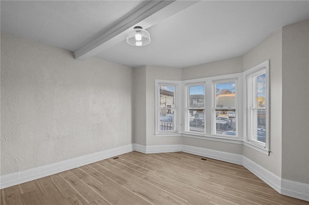 Condominium at 584 Weeden Street, Pawtucket, photo 11 of 25