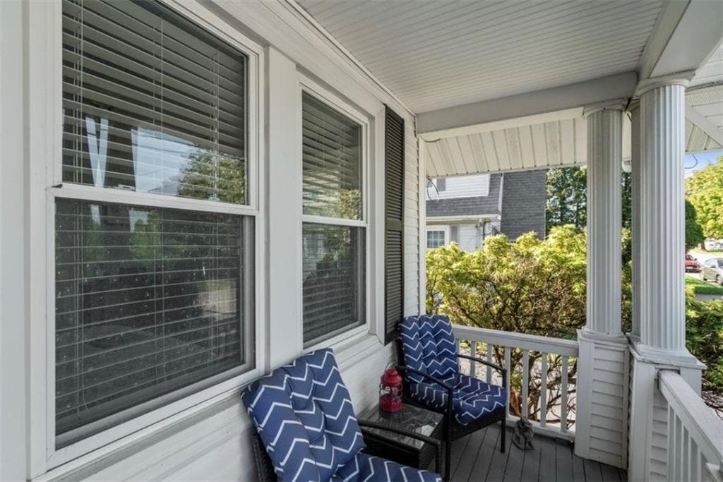 Single Family Residence at 25 Hollywood Avenue, Warwick, photo 2 of 16