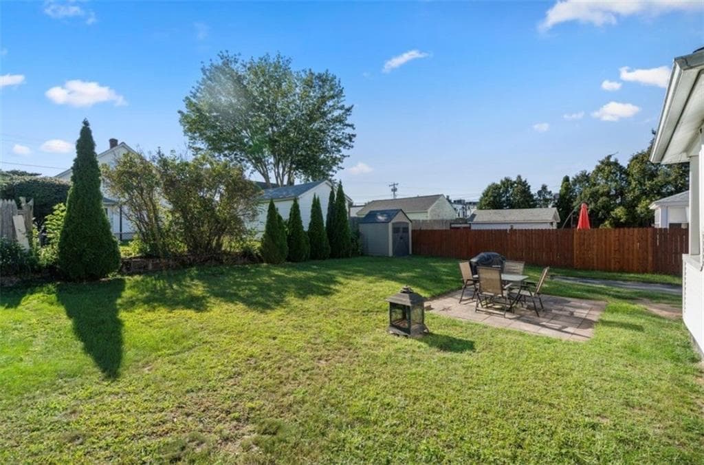 Single Family Residence at 25 Hollywood Avenue, Warwick, photo 14 of 16