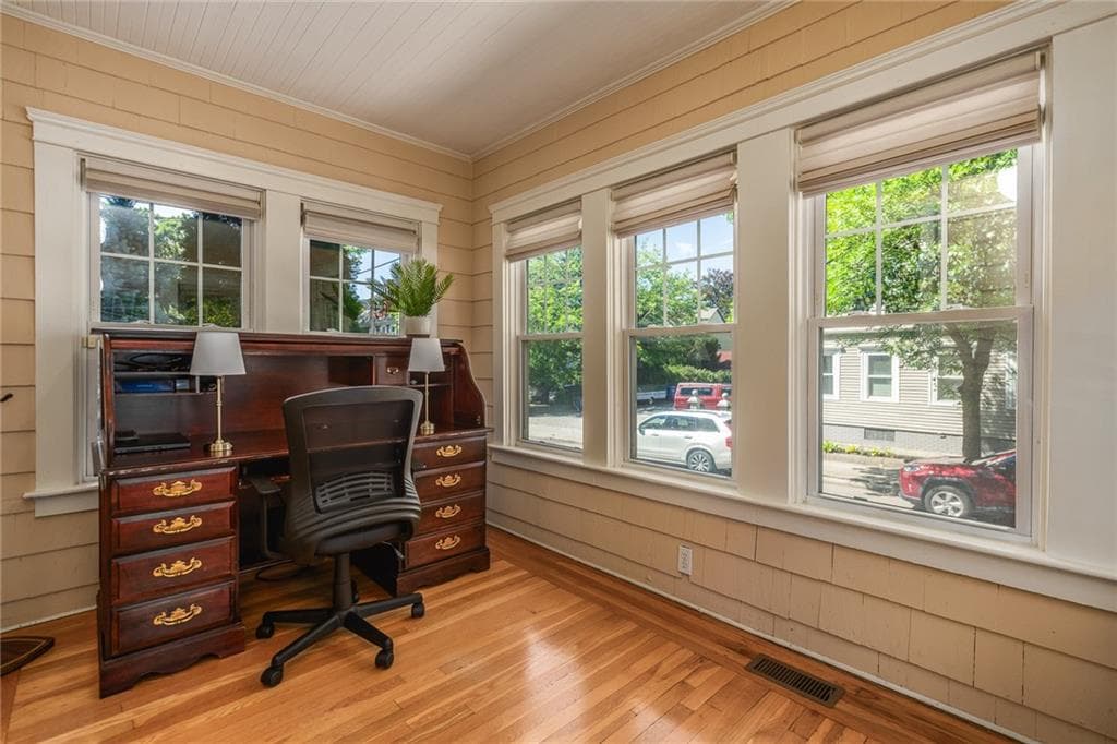 Condominium at 133 5th Street UNIT 1, Providence, photo 9 of 37