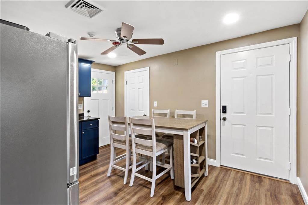 Condominium at 201 Reservoir Avenue, Lincoln, photo 5 of 18