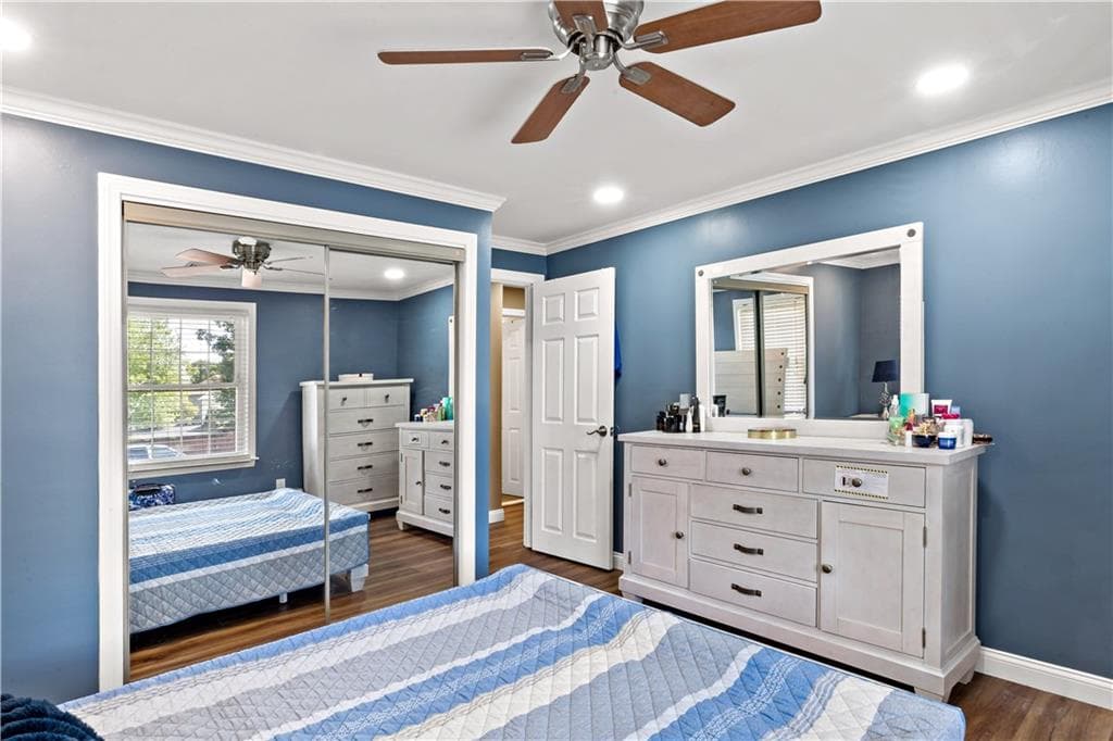 Condominium at 201 Reservoir Avenue, Lincoln, photo 15 of 18
