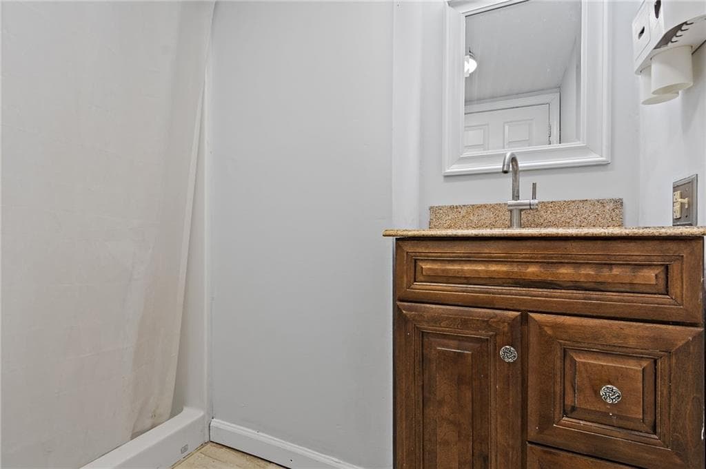 Single Family Residence at 72 Dayton Avenue, Warwick, photo 16 of 26
