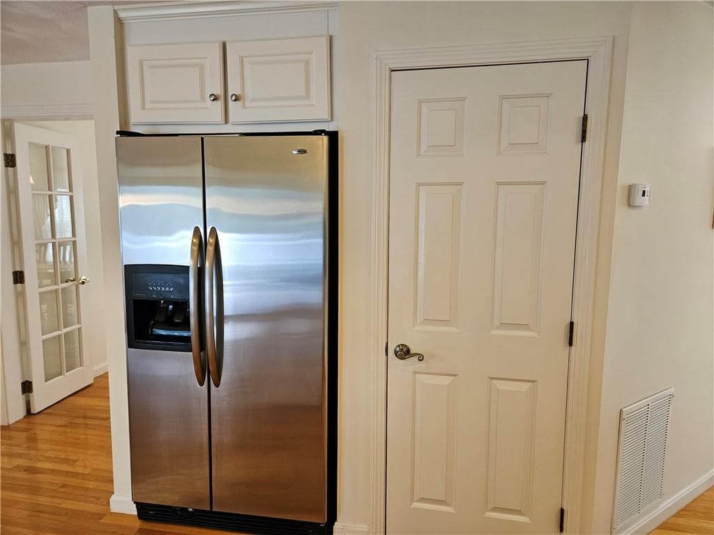 Single Family Residence at 12 Jason Drive, Lincoln, photo 12 of 37