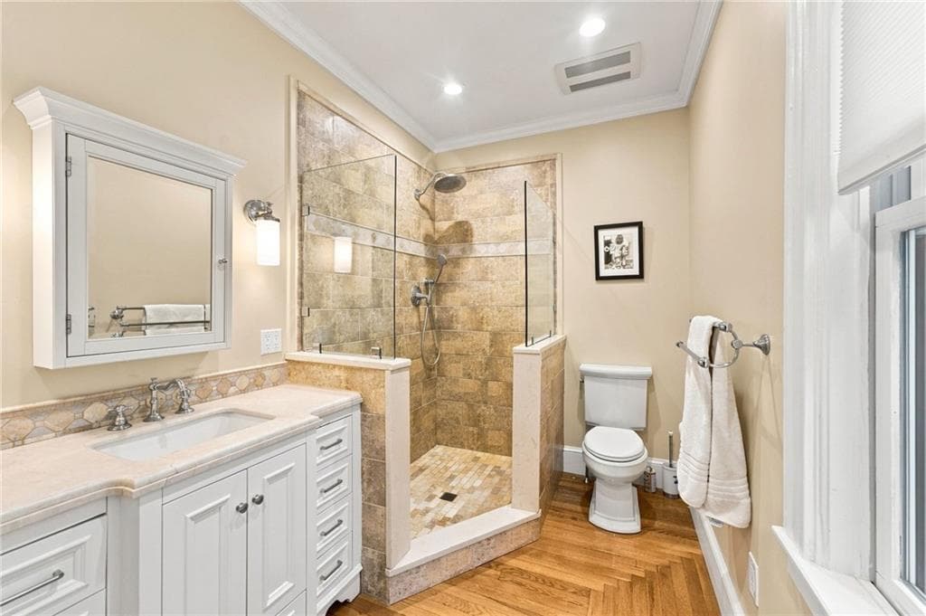 Single Family Residence at 76 Coolridge Avenue, Smithfield, photo 24 of 50