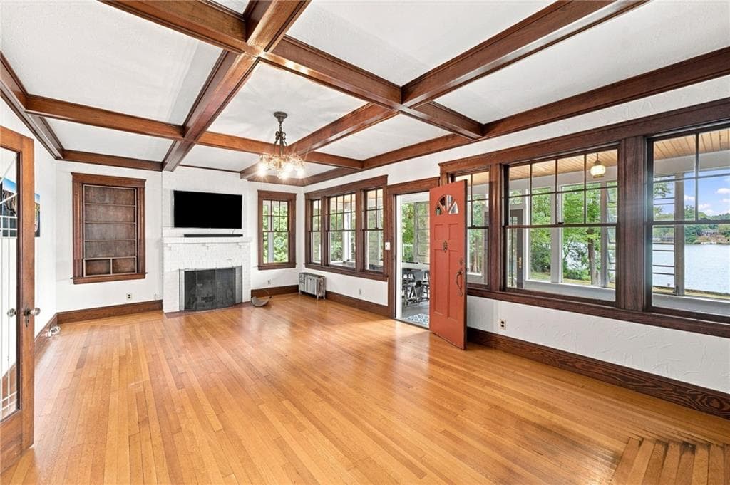 Single Family Residence at 76 Coolridge Avenue, Smithfield, photo 11 of 50