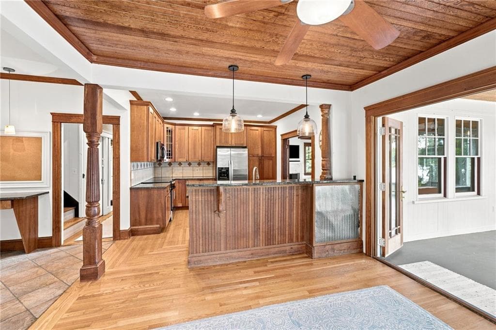 Single Family Residence at 76 Coolridge Avenue, Smithfield, photo 19 of 50