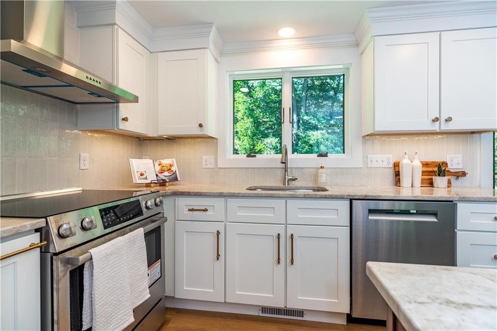 Single Family Residence at 5763 Post Road, East Greenwich, photo 12 of 47