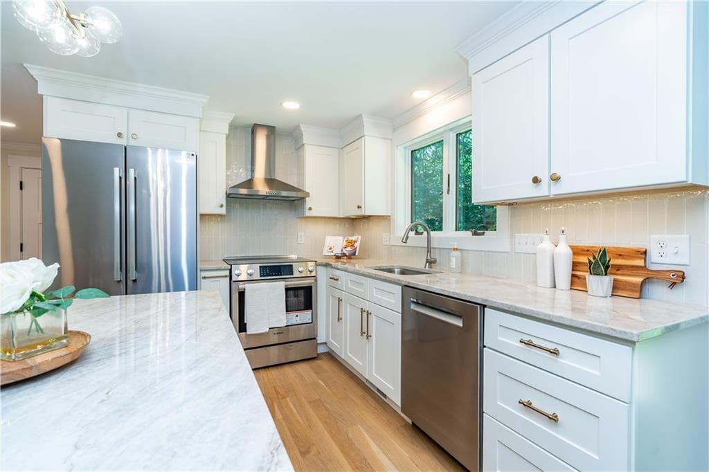 Single Family Residence at 5763 Post Road, East Greenwich, photo 14 of 47