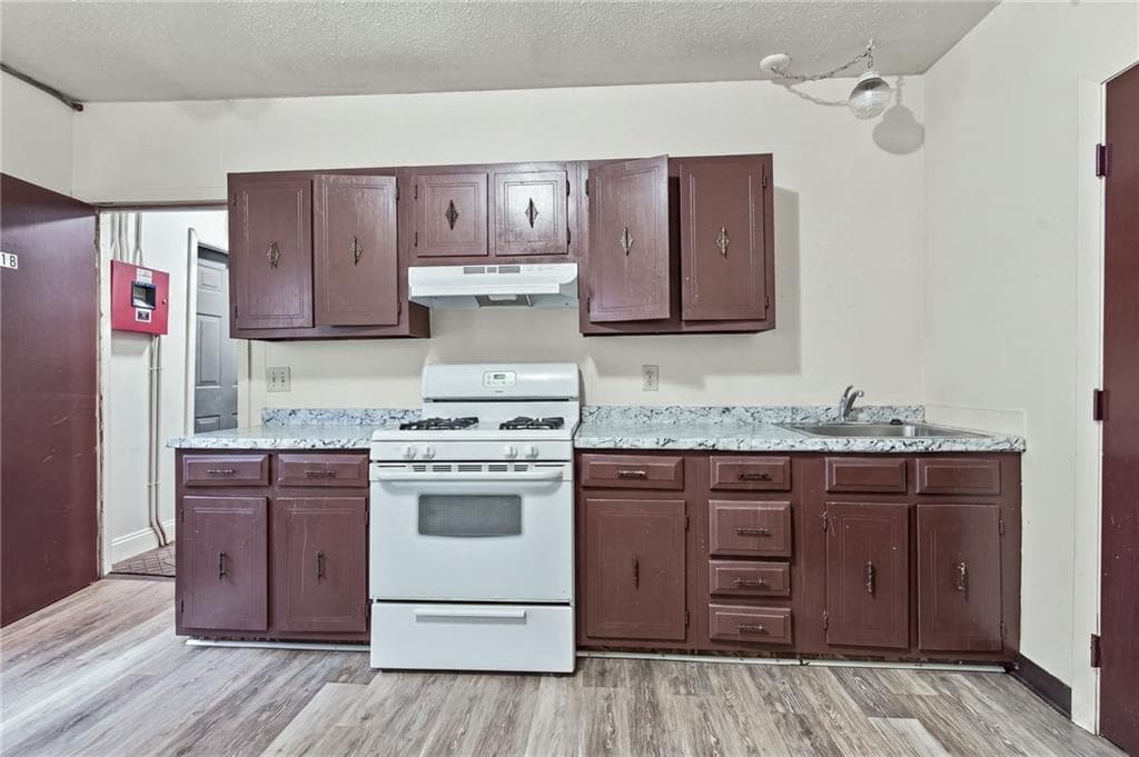 Commercial at 32 Northeast Street, Woonsocket, photo 9 of 49