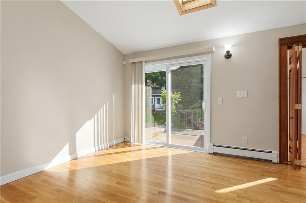 Single Family Residence at 8 Ledgemont Drive, Lincoln, photo 13 of 41
