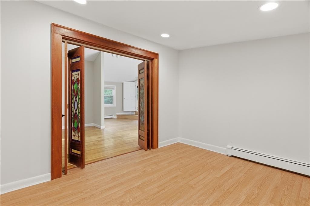 Single Family Residence at 8 Ledgemont Drive, Lincoln, photo 16 of 41