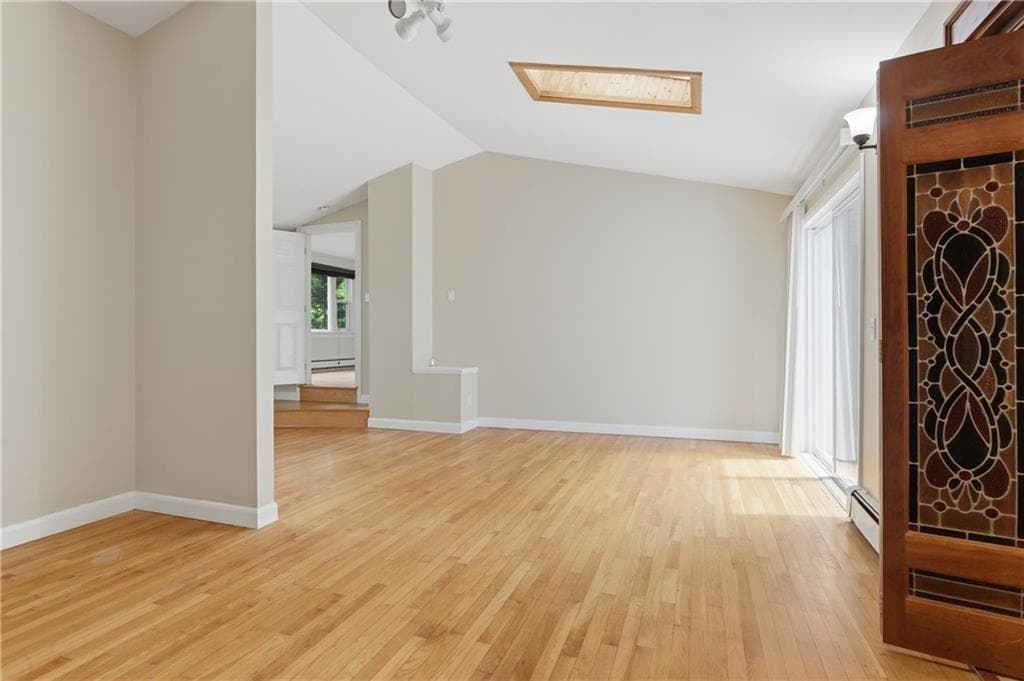 Single Family Residence at 8 Ledgemont Drive, Lincoln, photo 20 of 41