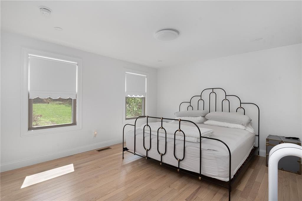 Single Family Residence at 151 Hope Road, Cranston, photo 6 of 47