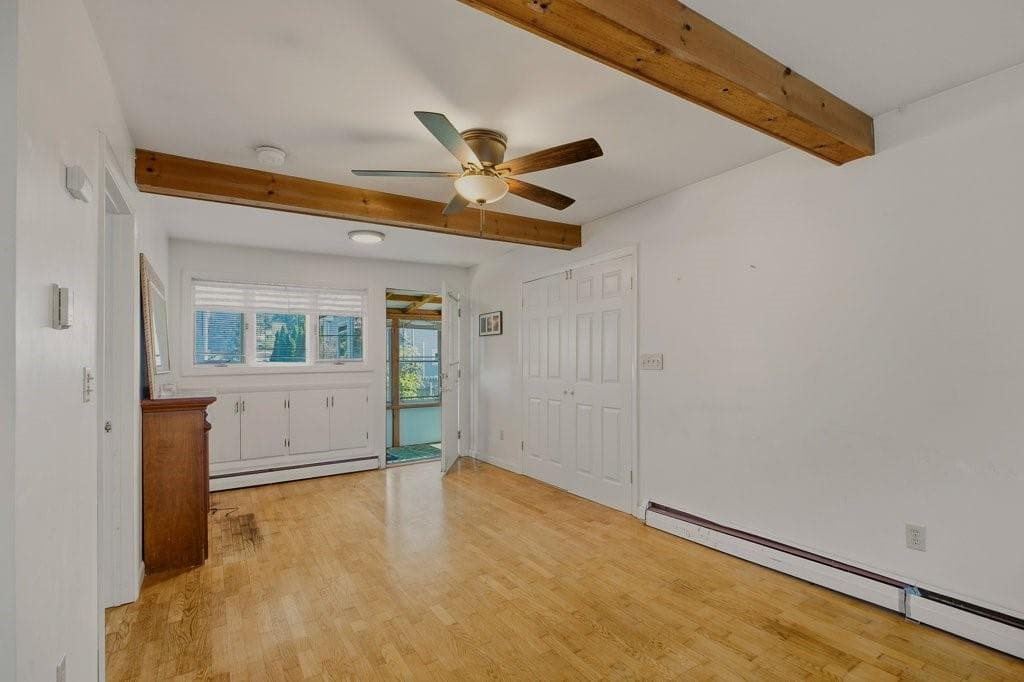 Single Family Residence at 28 Merton Road, Newport, photo 24 of 50