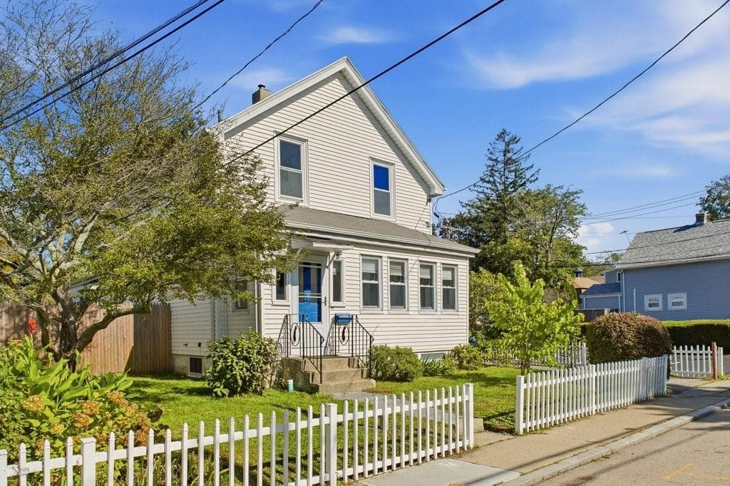 Single Family Residence at 28 Merton Road, Newport, photo 50 of 50