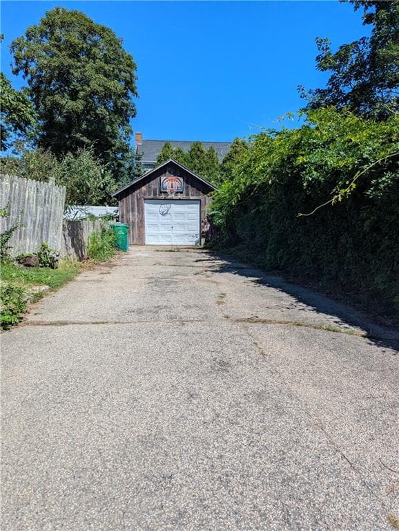 Single Family Residence at 9 Allen Avenue, South Kingstown, photo 3 of 21