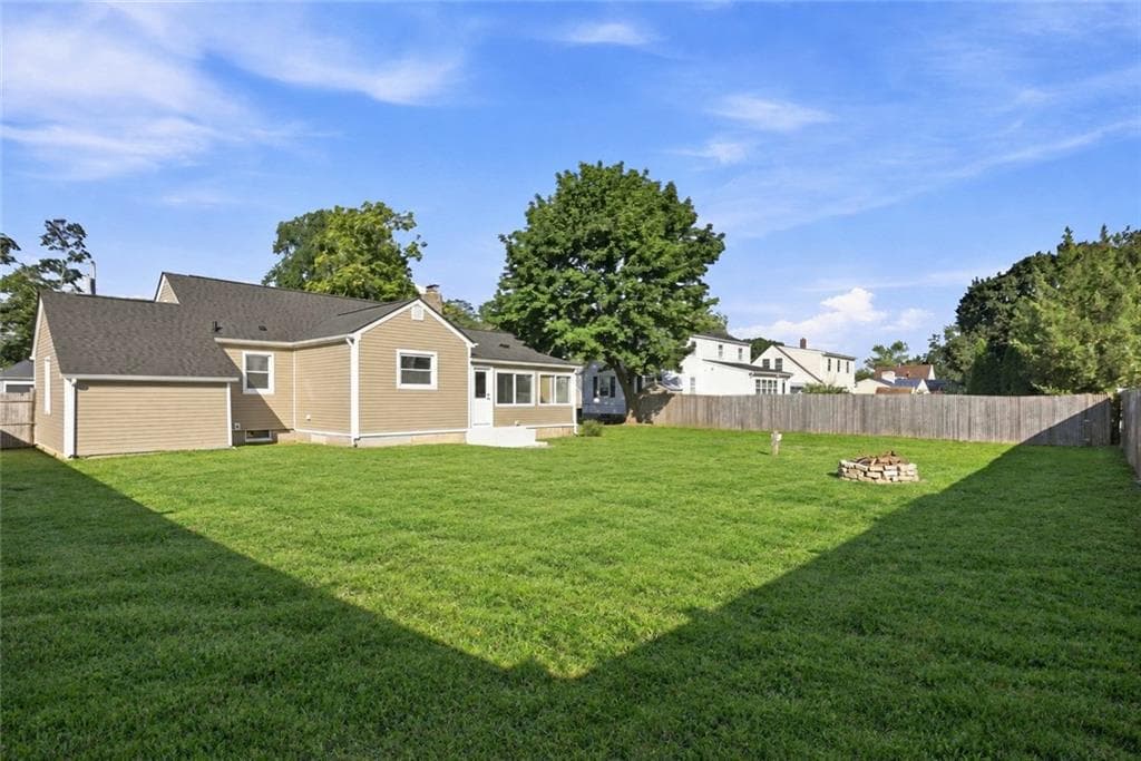 Single Family Residence at 90 Natick Avenue, Warwick, photo 3 of 21