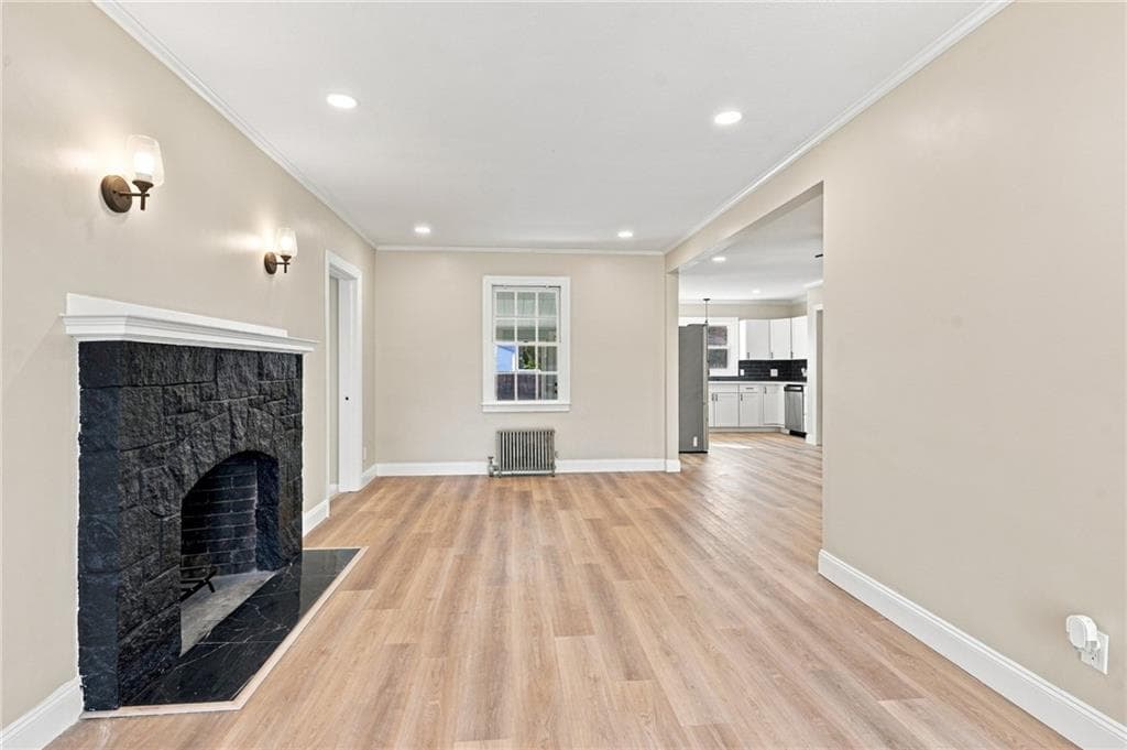Single Family Residence at 90 Natick Avenue, Warwick, photo 5 of 21