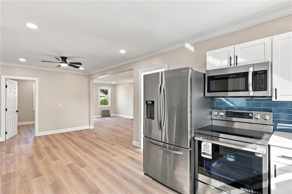 Single Family Residence at 90 Natick Avenue, Warwick, photo 9 of 21