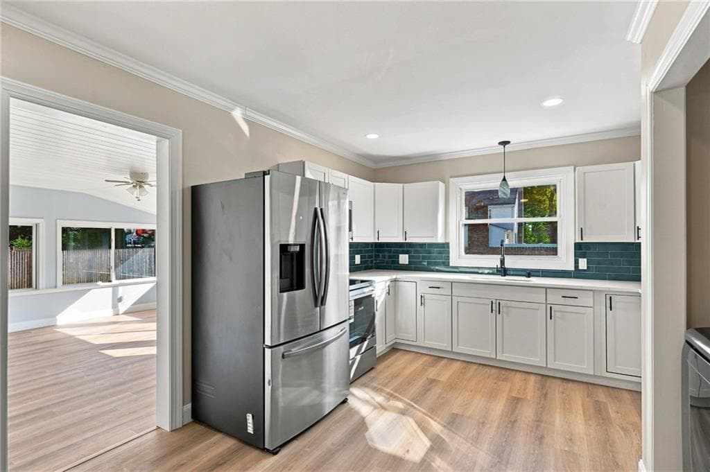 Single Family Residence at 90 Natick Avenue, Warwick, photo 8 of 21