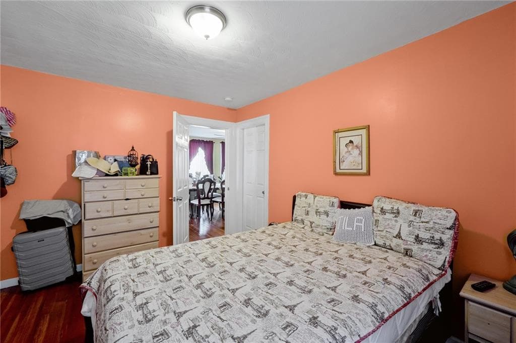 Multi Family at 143 Garden Street, Pawtucket, photo 8 of 25