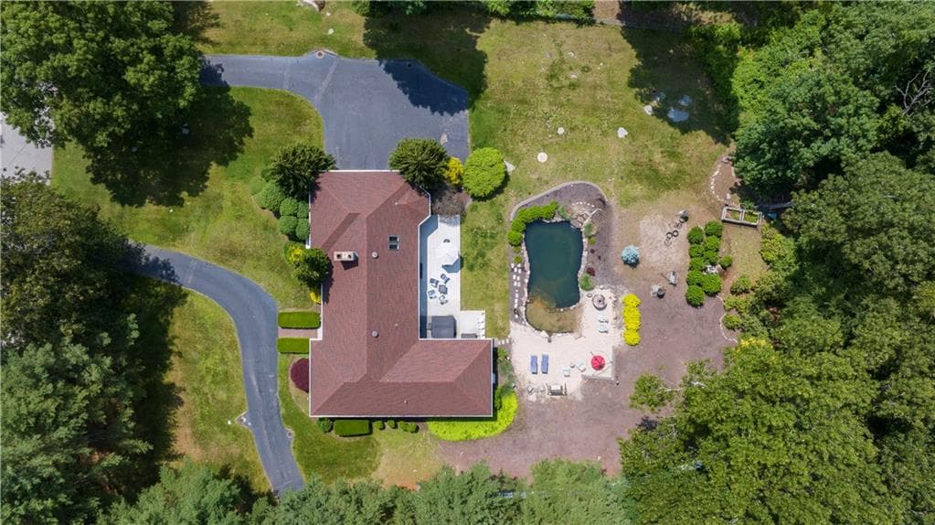 140 White Birch Circle