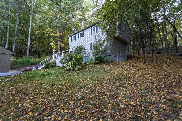 Single Family Residence at 986 Knotty Oak Road, Coventry, photo 4 of 33