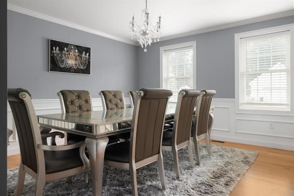 Single Family Residence at 17 Clover Court Court, Cumberland, photo 6 of 18