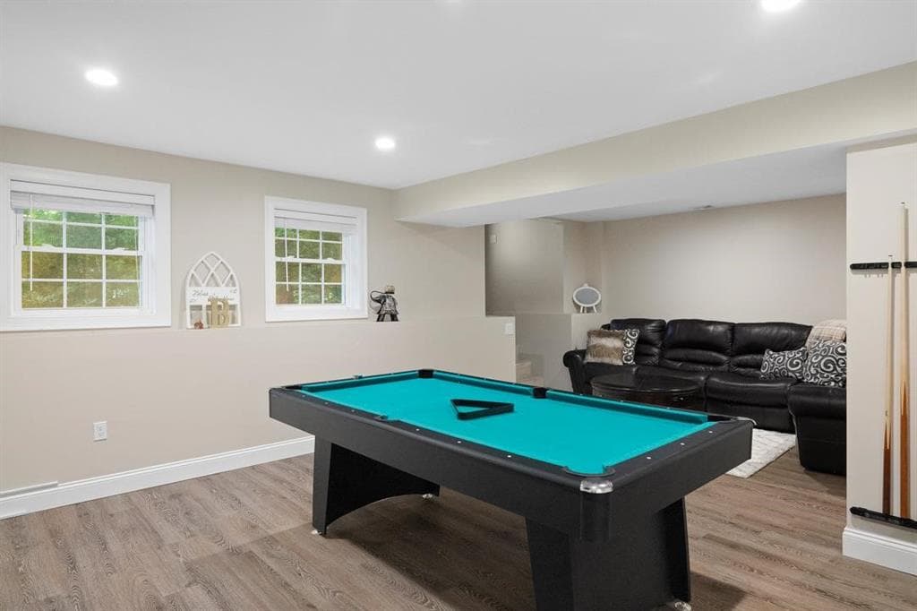 Single Family Residence at 17 Clover Court Court, Cumberland, photo 13 of 18