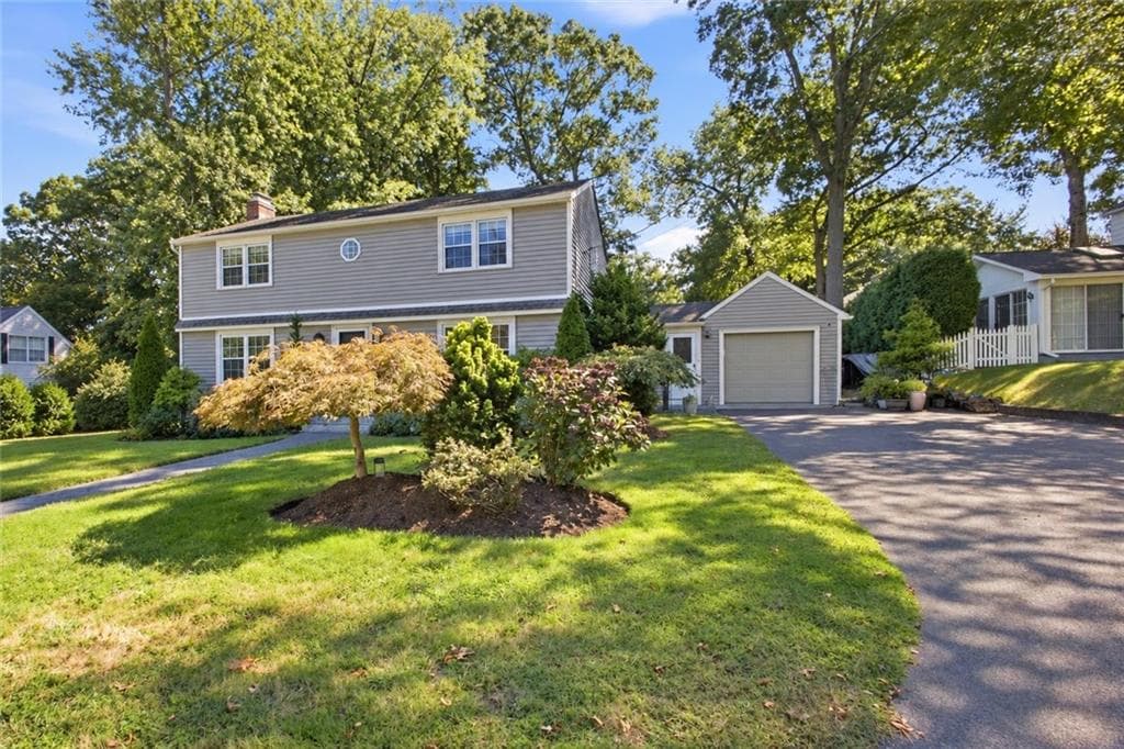 139 Woodstock Lane