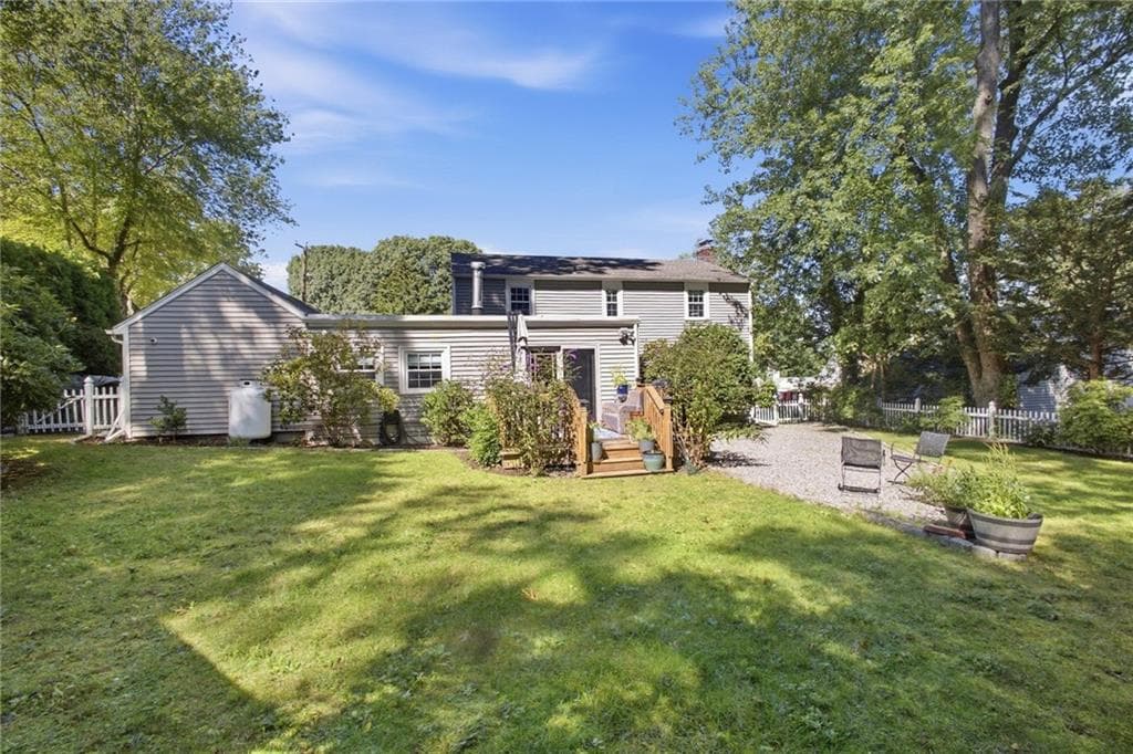 Single Family Residence at 139 Woodstock Lane, Cranston, photo 30 of 30