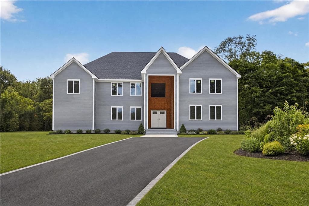 1051 Old Smithfield Road