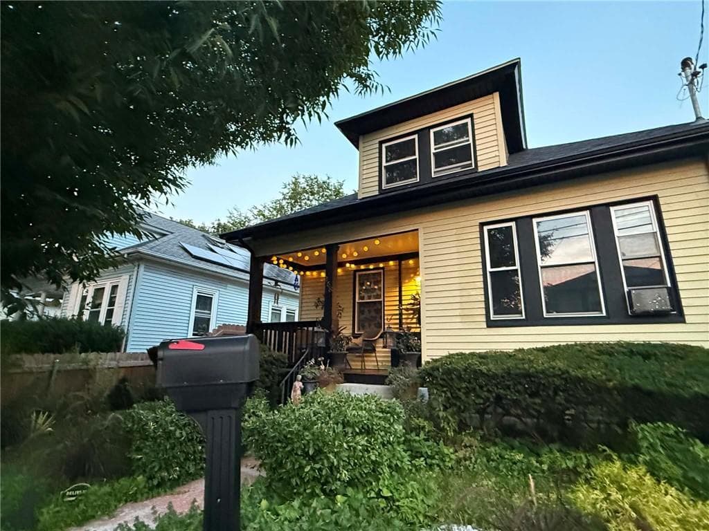 Single Family Residence at 168 Calla Street, Providence, photo 2 of 49