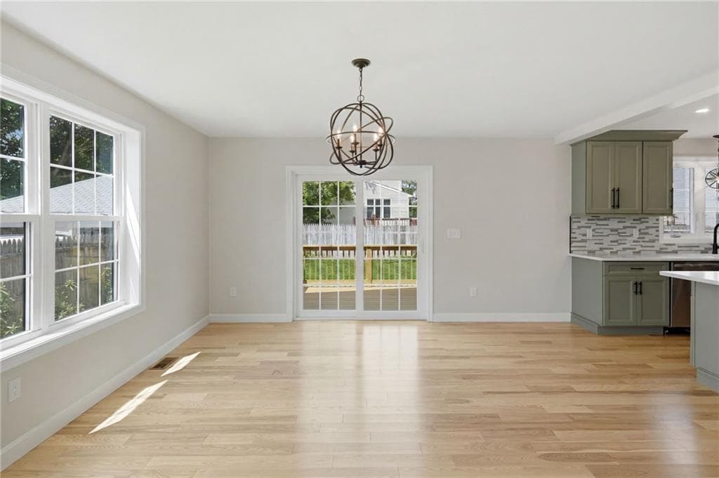 Single Family Residence at 135 Owen Avenue, Pawtucket, photo 7 of 47