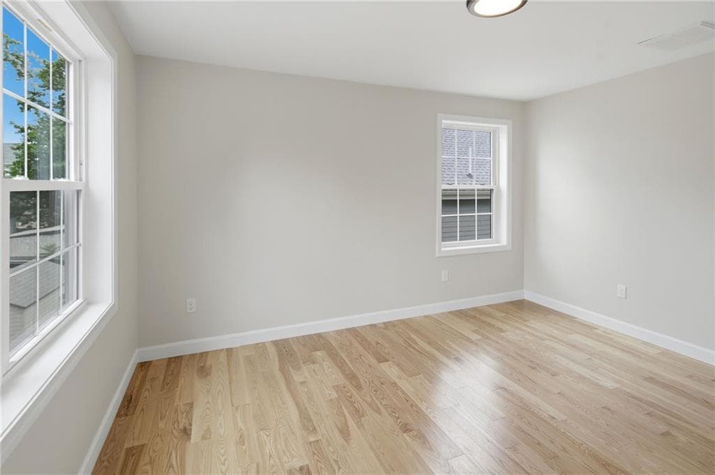 Single Family Residence at 135 Owen Avenue, Pawtucket, photo 36 of 47