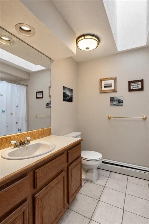 Single Family Residence at 8 Robin Drive, North Kingstown, photo 18 of 50