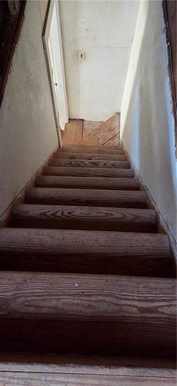 Single Family Residence at 20 Intervale Road, Cranston, photo 18 of 20
