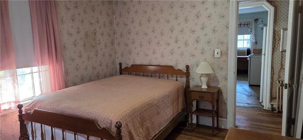Single Family Residence at 20 Intervale Road, Cranston, photo 8 of 20