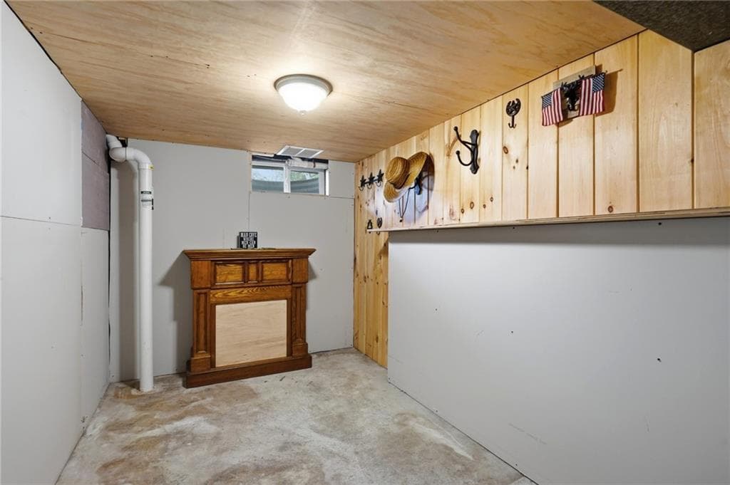 Single Family Residence at 220 Williams Street, Cumberland, photo 20 of 30