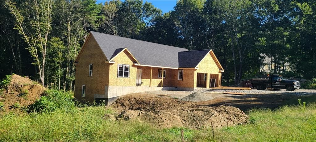 Single Family Residence at 80 Aldrich Road, Putnam, photo 5 of 21