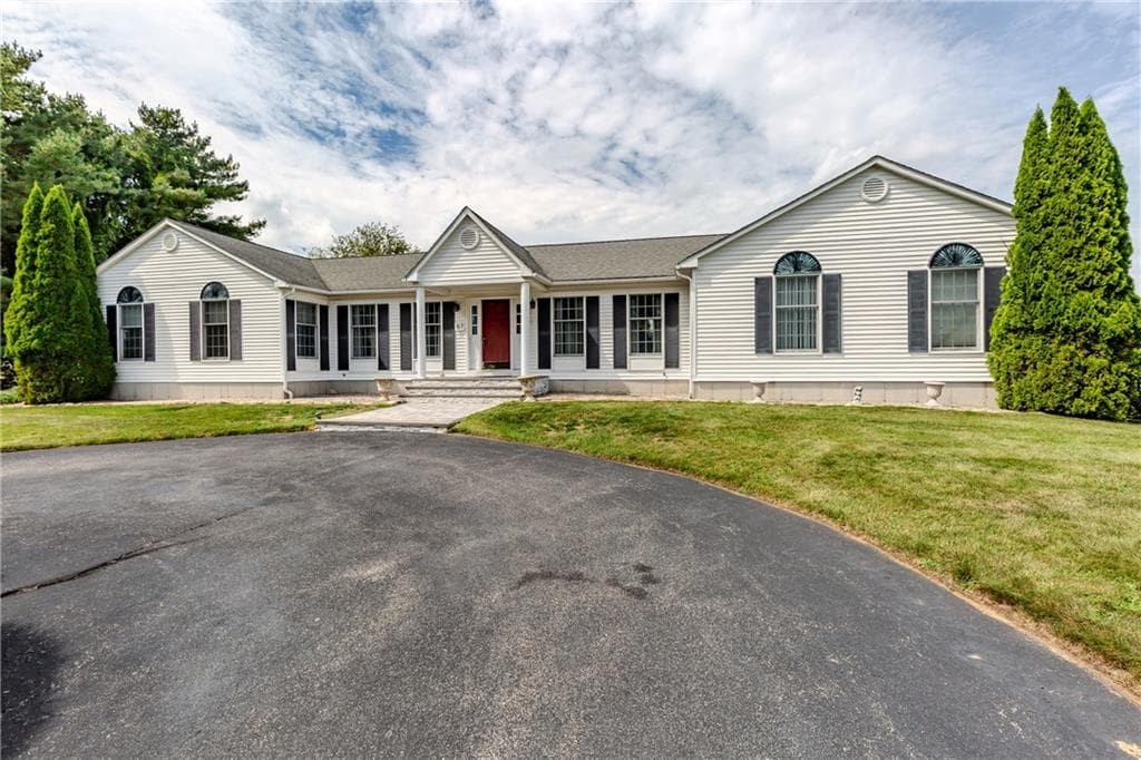 Single Family Residence at 87 Mann School Road, Smithfield, photo 10 of 50
