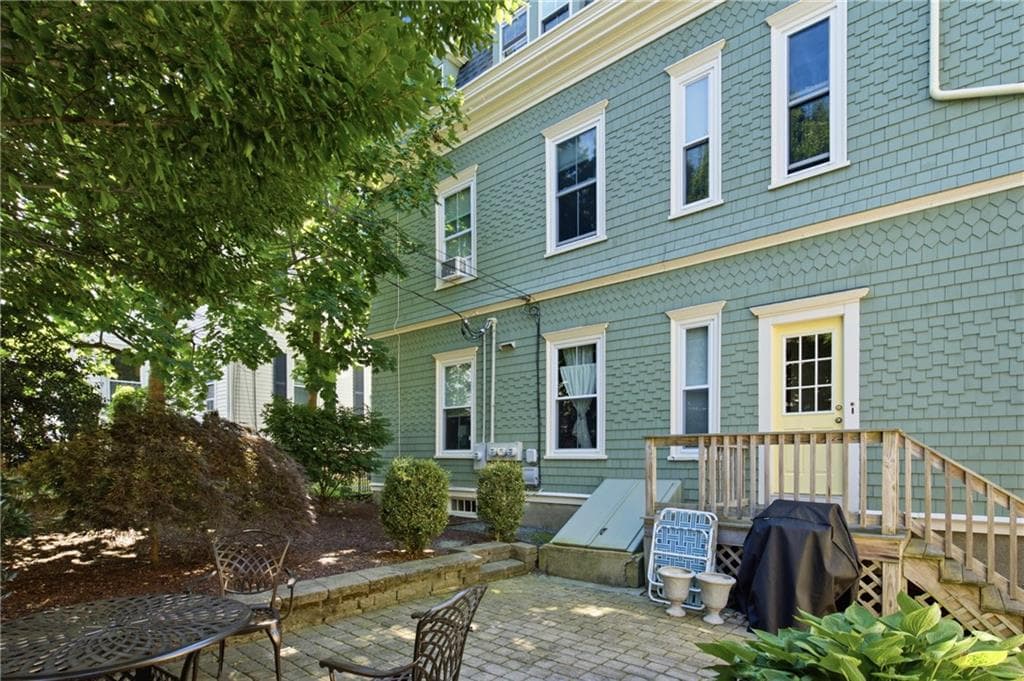 Condominium at 8 Everett Street UNIT 3, Newport, photo 28 of 28
