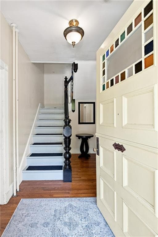 Condominium at 8 Everett Street UNIT 3, Newport, photo 4 of 28