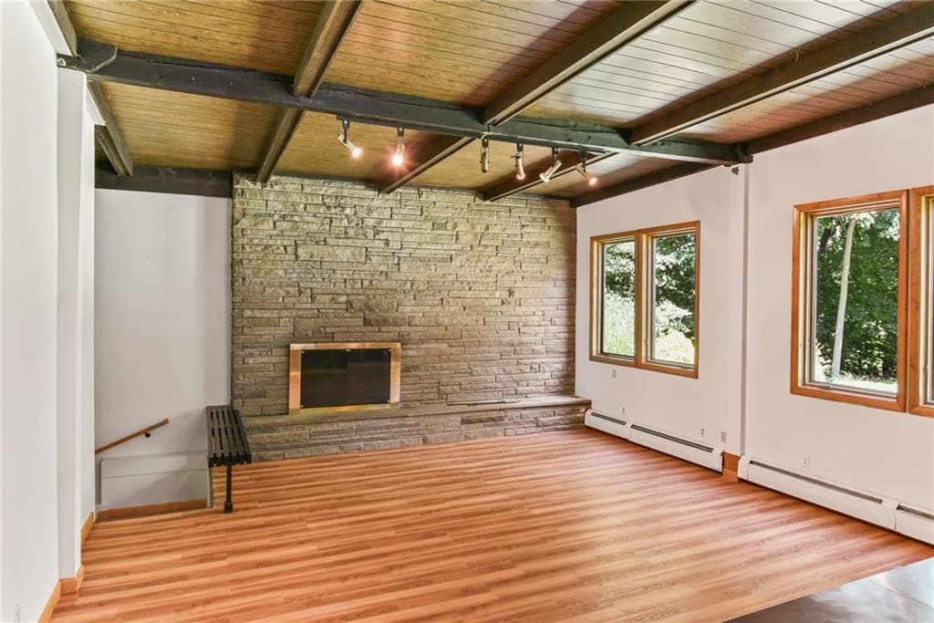 Single Family Residence at 35 Lane E, Warwick, photo 19 of 35
