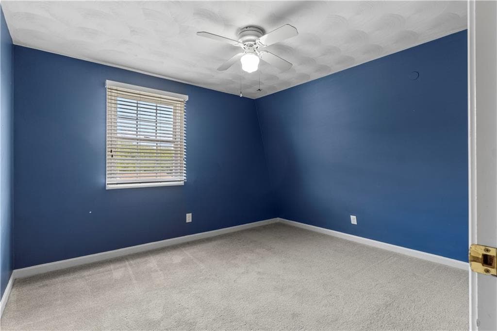 Single Family Residence at 2 Medieval Way, West Warwick, photo 25 of 50