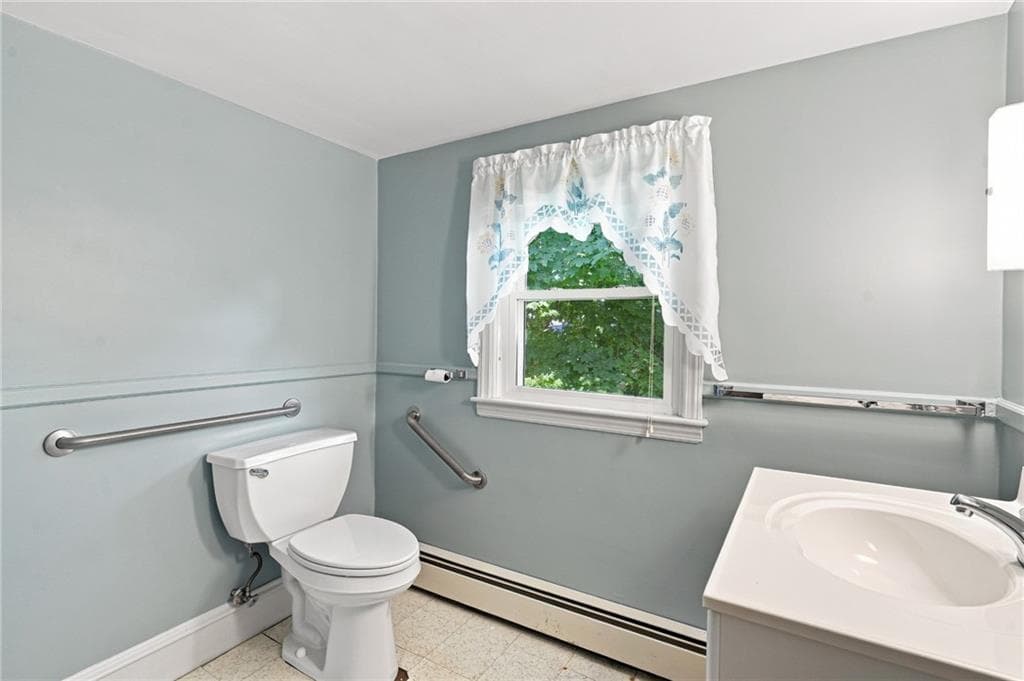 Multi Family at 85 Moorland Avenue, Providence, photo 26 of 45