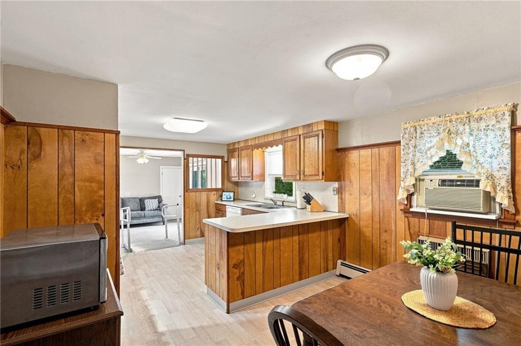 Multi Family at 85 Moorland Avenue, Providence, photo 10 of 45