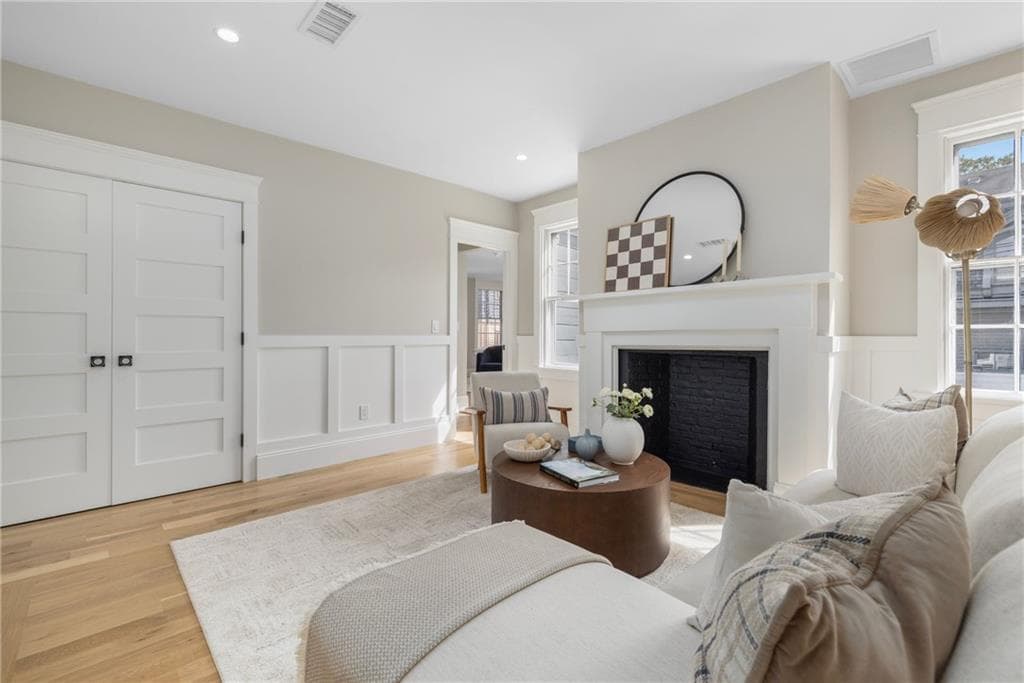 Single Family Residence at 216 Spring Street, Newport, photo 26 of 50