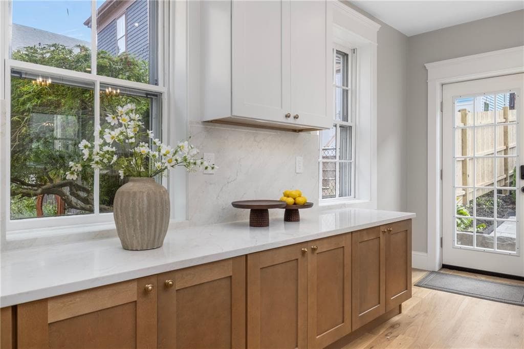 Single Family Residence at 216 Spring Street, Newport, photo 18 of 50